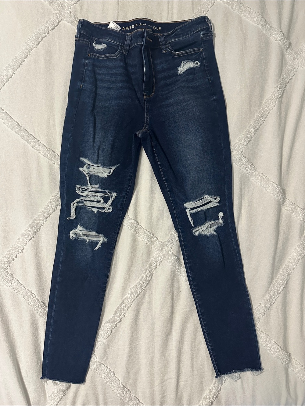 American Eagle Outfitters Dark Distressed Women's Skinny Jeans